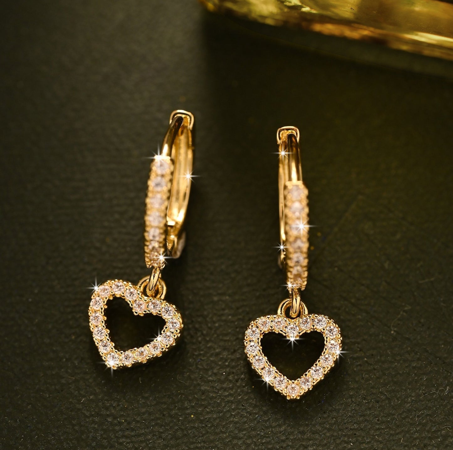 Ciondolo a forma di cuore retrò, orecchini in zircone, ciondolo in stile semplice