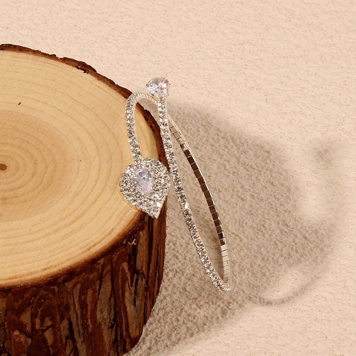 Braccialetto di diamanti con goccia d'acqua sexy e alla moda