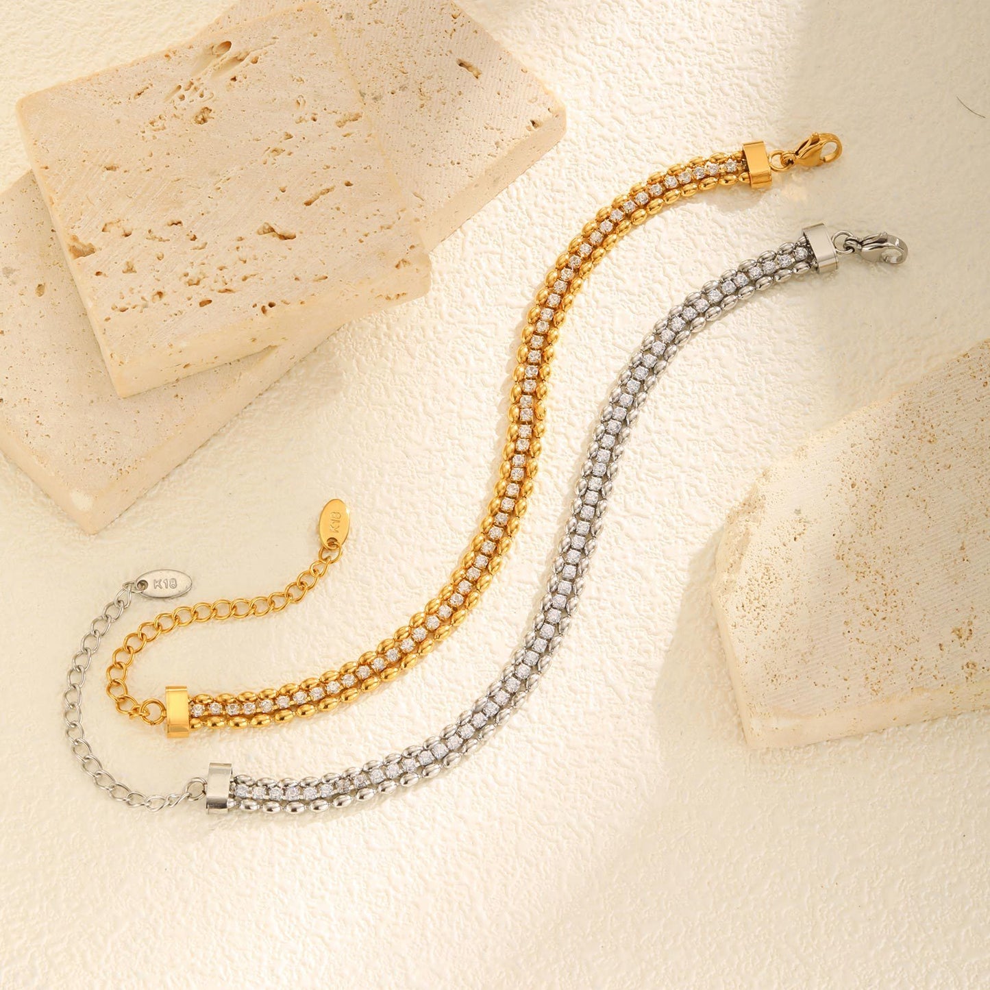 Braccialetto alla moda in acciaio inossidabile con doppia fila di perline di oliva e zirconi bianchi