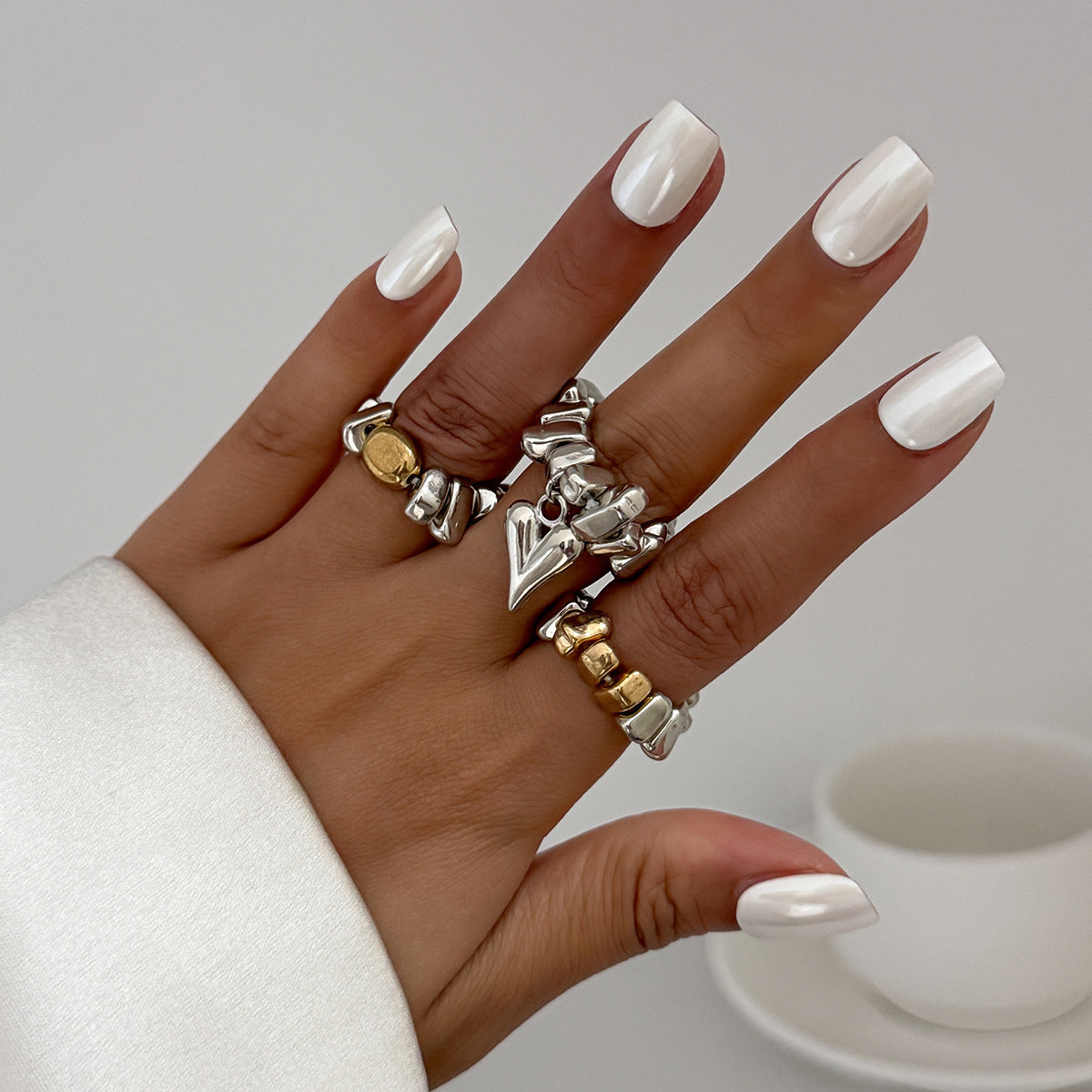 Catena con perline CCB dalla personalità irregolare