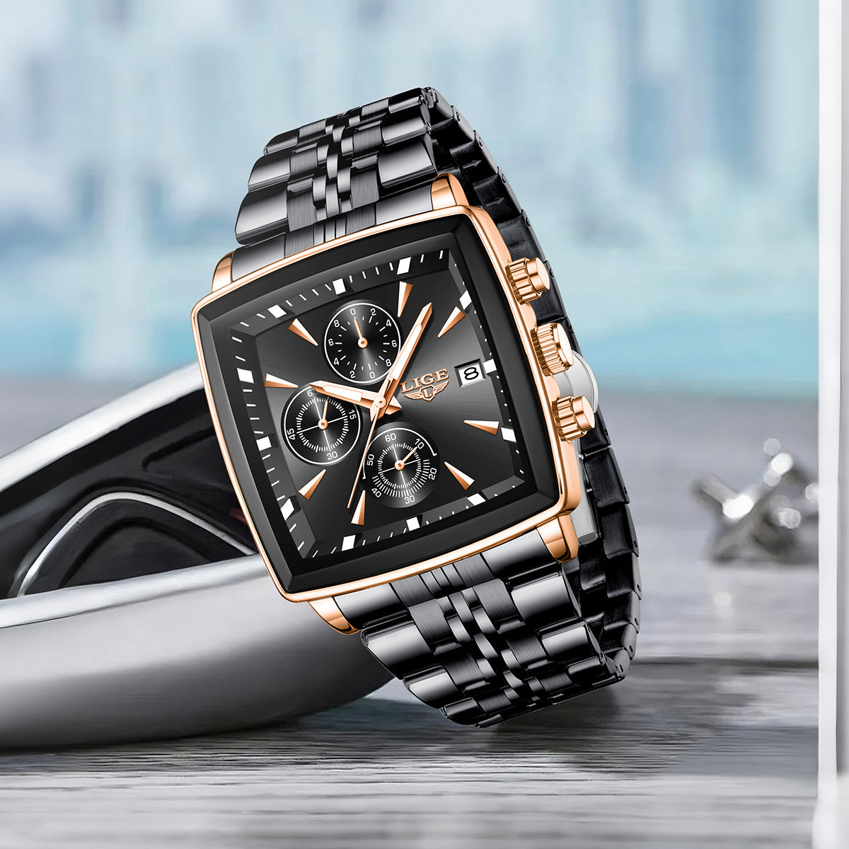 Orologio da uomo con quadrante grande e quadrato, stile business