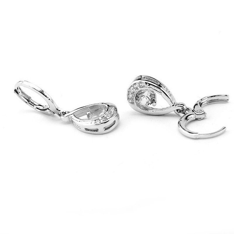 Orecchini pendenti versatili da donna con zirconi intarsiati